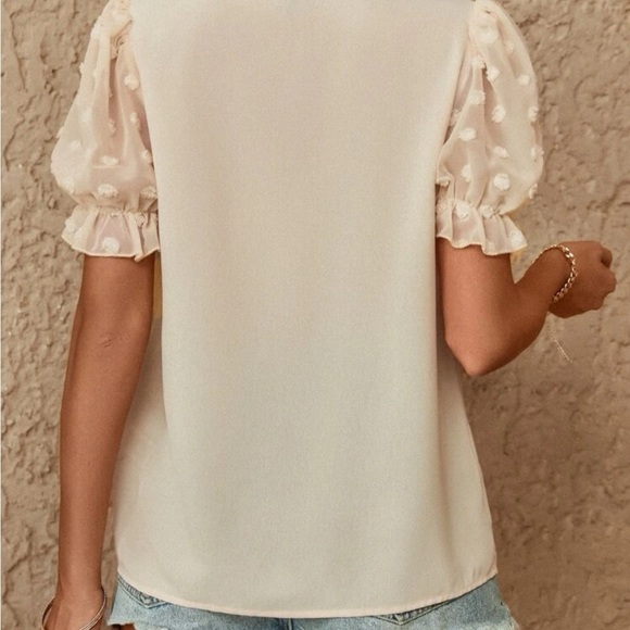 New Swiss dot short sleeve top - Picture 7 of 7